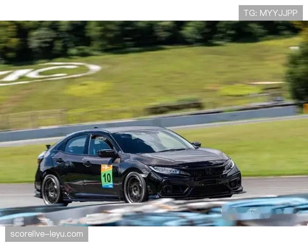 西班牙威廉姆斯速度王闪耀赛场,刷新赛道纪录表现抢眼 西班牙威廉姆斯速度王闪耀赛场,刷新赛道纪录表现抢眼